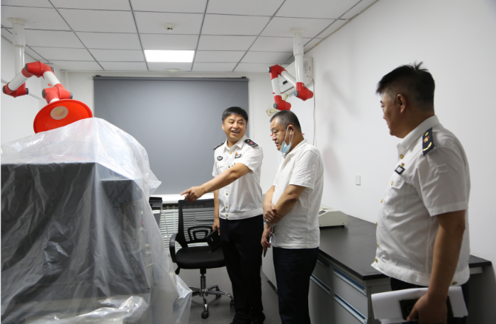 黑龙江省药监局药品注册管理处联合省药品检验研究院赴黑河市药检中心考察 黑龙江省药监局药品注册管理处联合省药品检验研究院赴黑河市药检中心考察